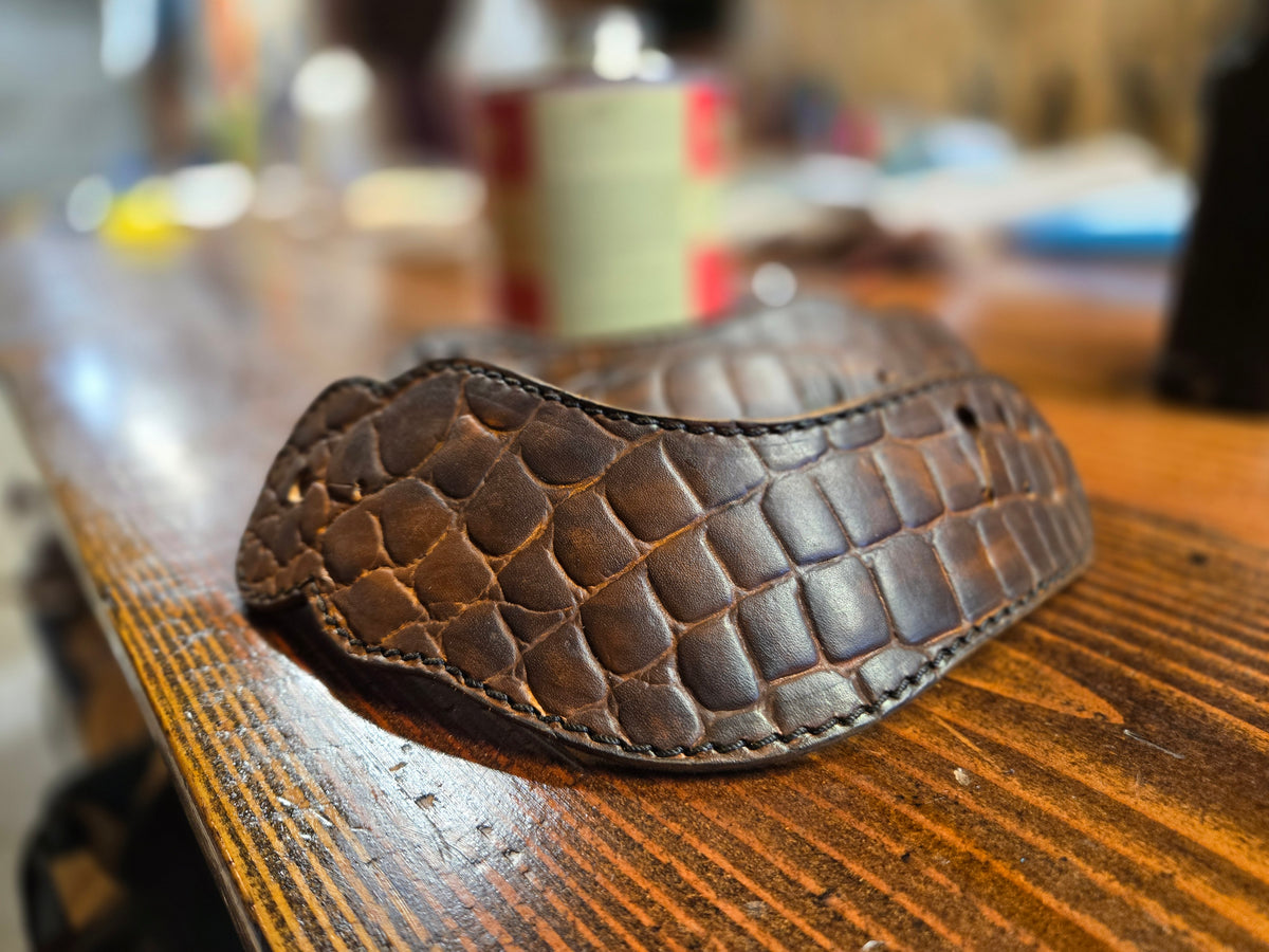 Faux Croc-o-gator Dove Wing Spur Straps