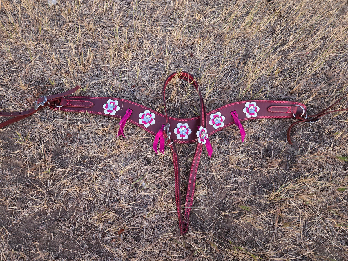 Pretty in Pink Flowers Tack Set