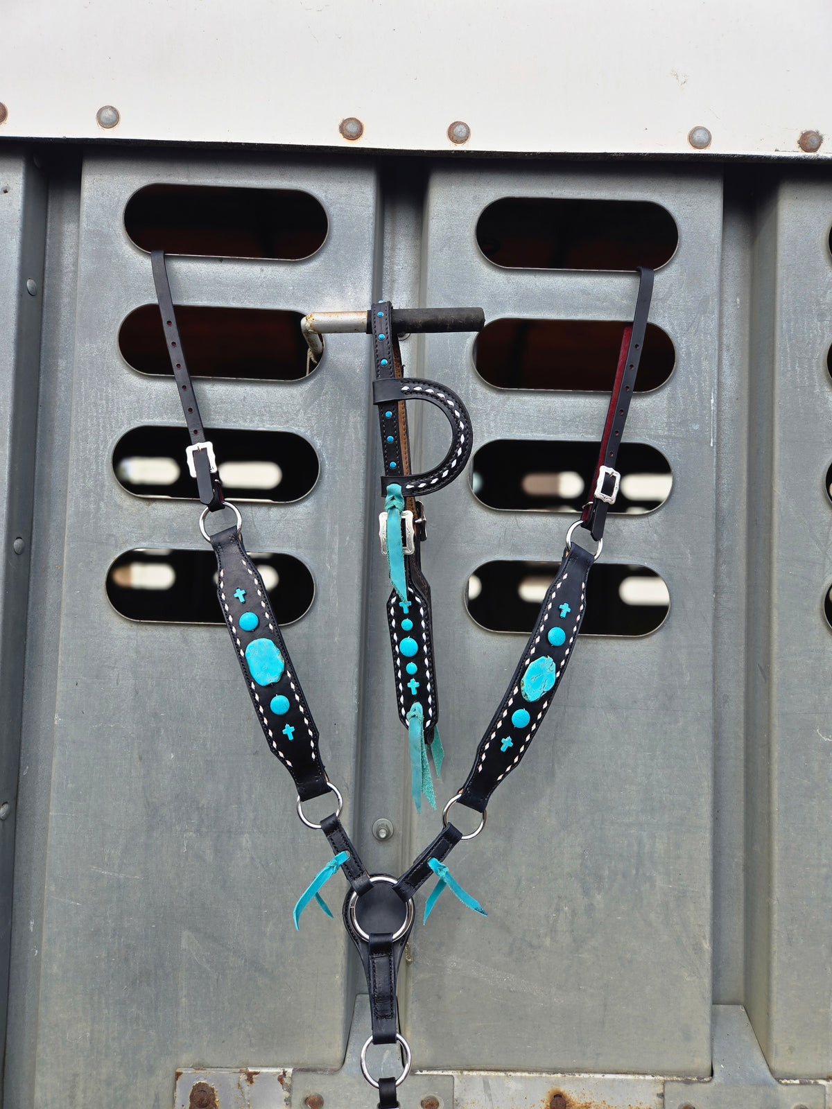 Turquoise Stone Headstall and Breastcollar