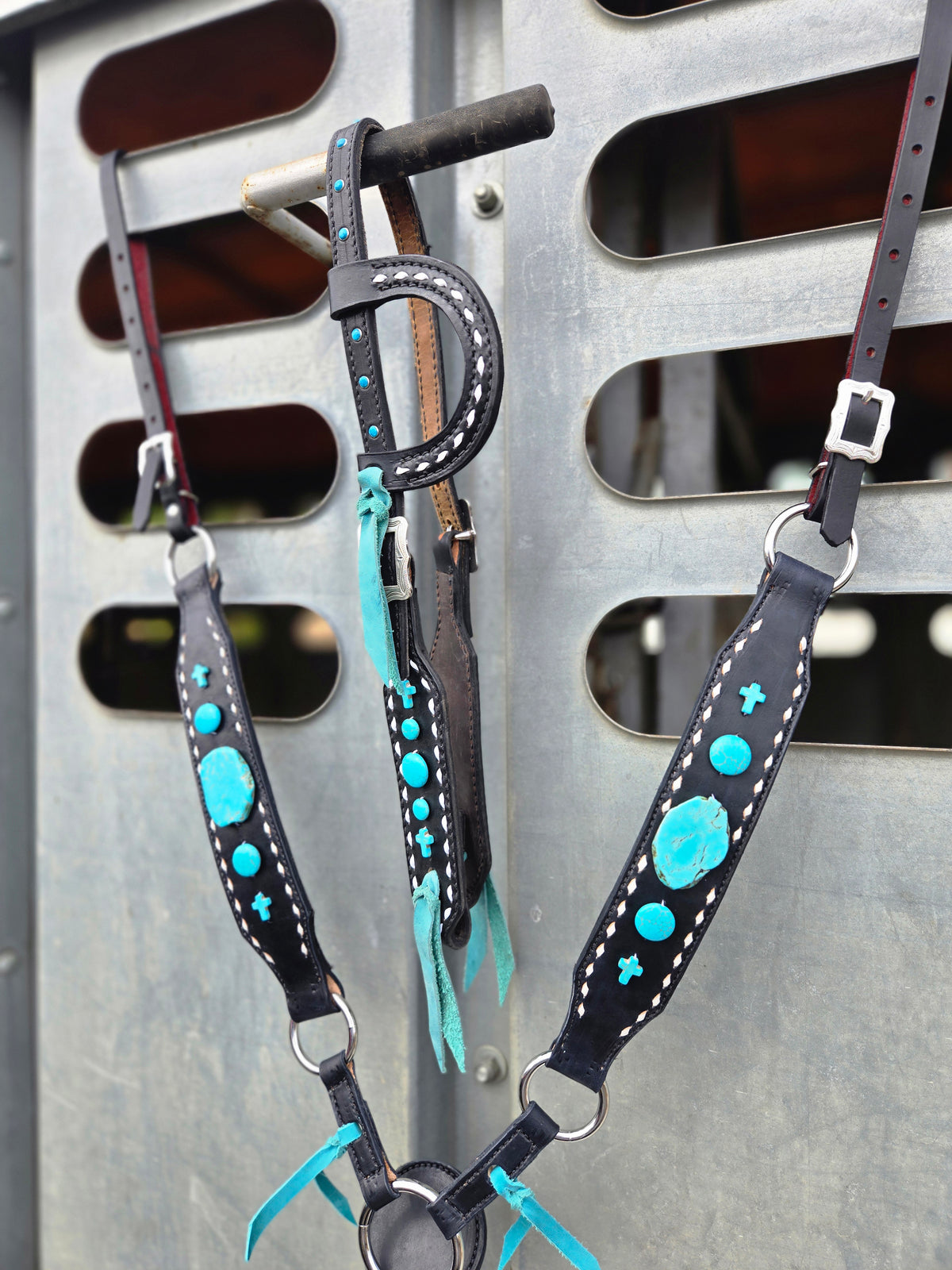 Turquoise Stone Headstall and Breastcollar