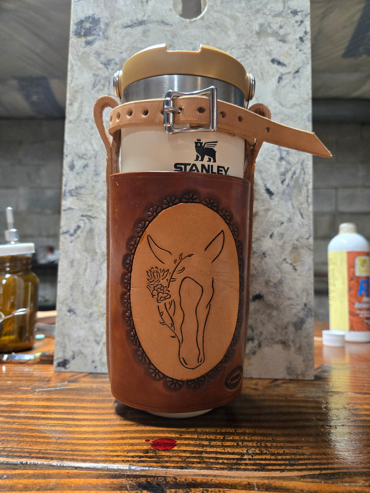 Saddle Horn Bottle Cover