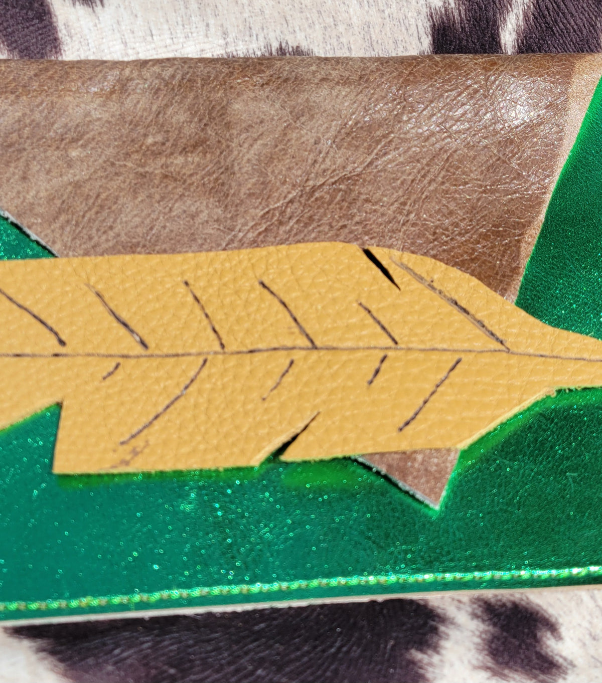 WRISTLET/CLUTCH
